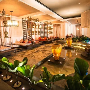 Rose Garden 5*, Yangon Birmania
